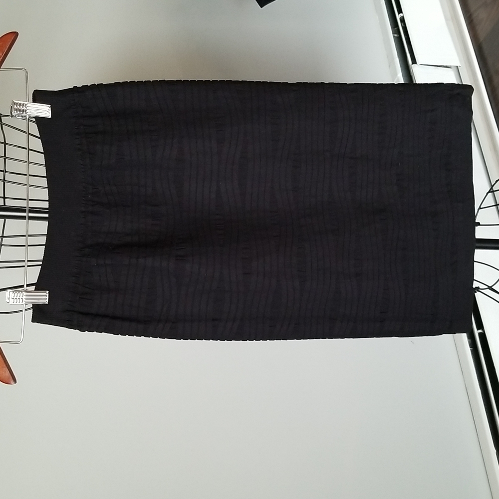 M U.S.A Pencil skirt